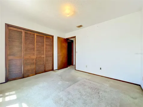 2205 Fairmont Circle Orlando FL 32837