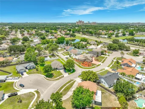 2205 Fairmont Circle Orlando FL 32837