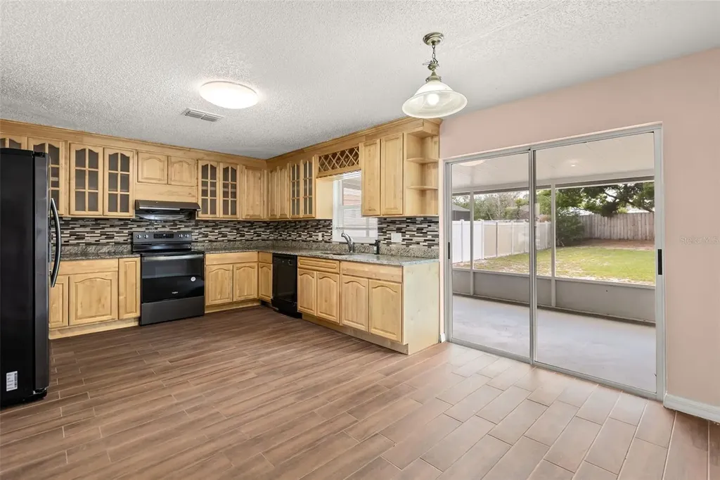4232 Stonefield Drive Orlando FL 32826