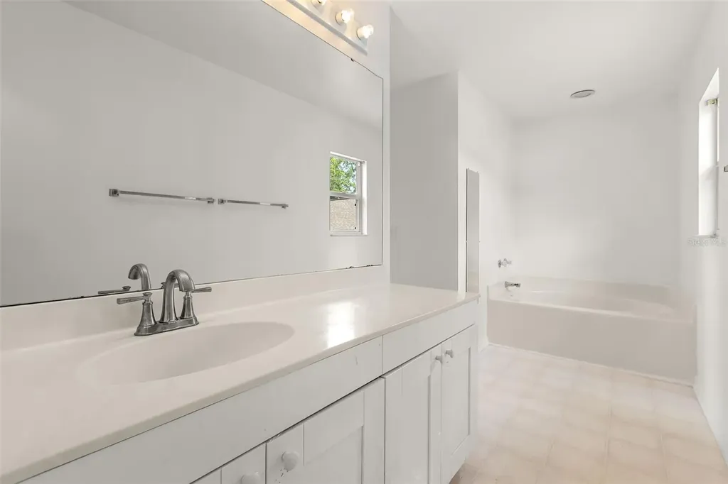 4232 Stonefield Drive Orlando FL 32826