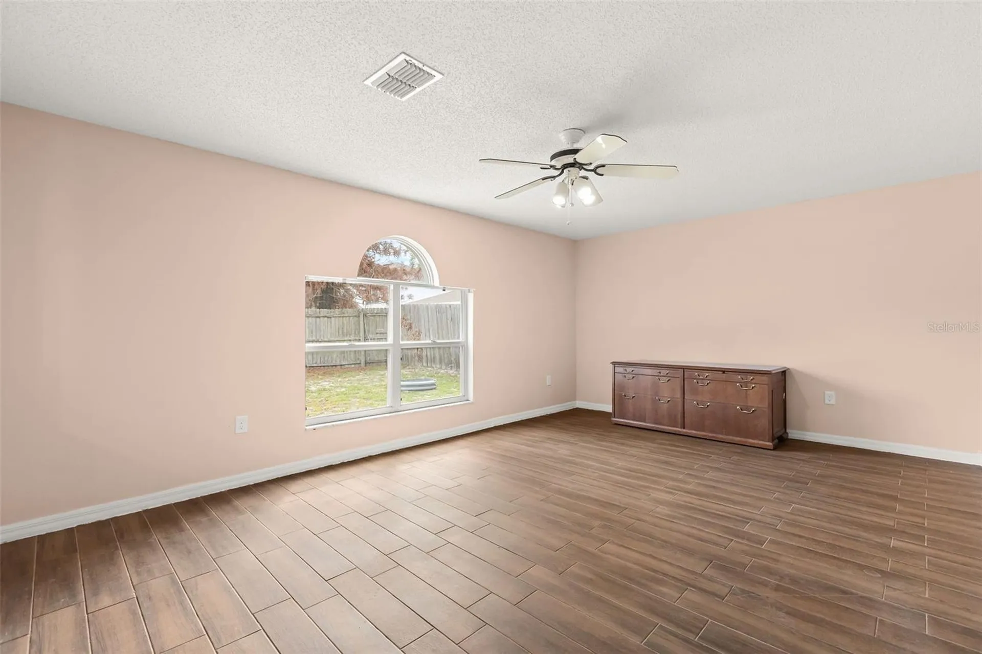 4232 Stonefield Drive Orlando FL 32826