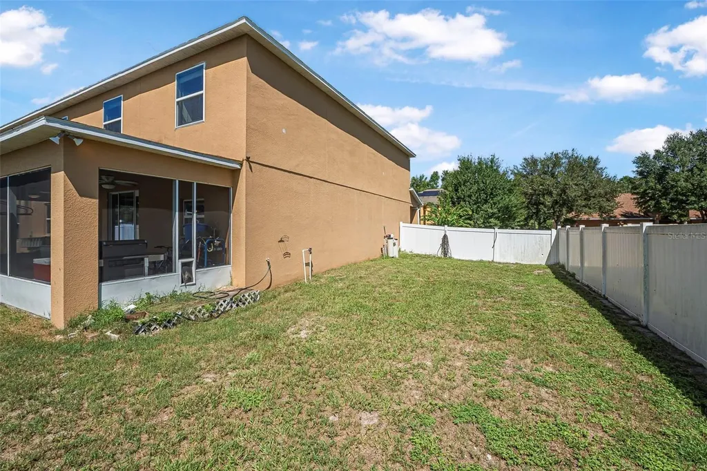120 Los Arbor Drive Deland FL 32724