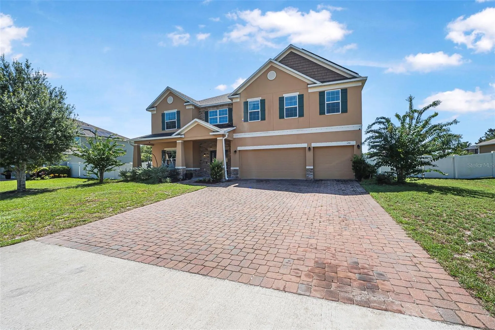 120 Los Arbor Drive Deland FL 32724
