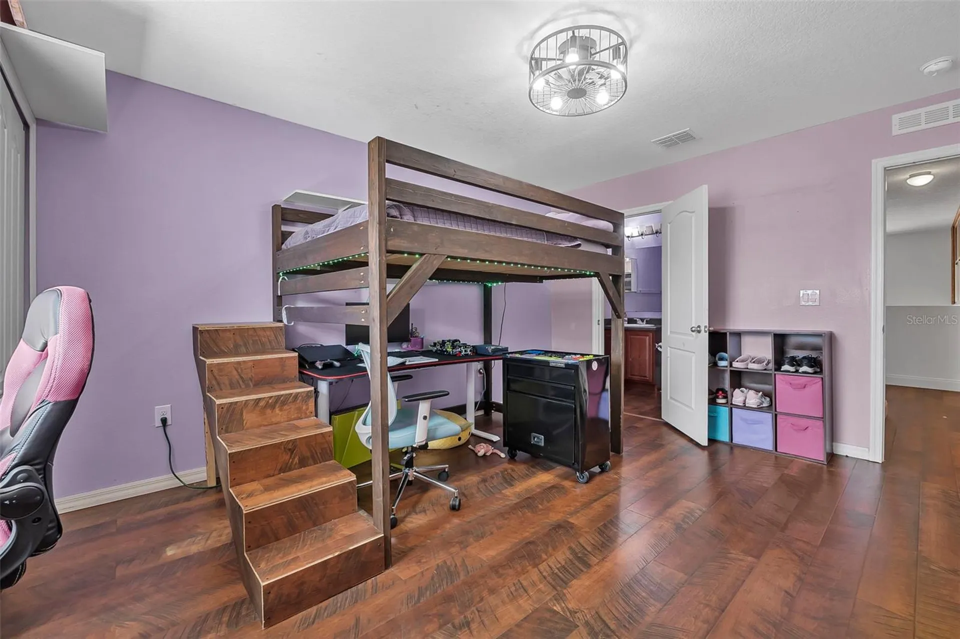 120 Los Arbor Drive Deland FL 32724