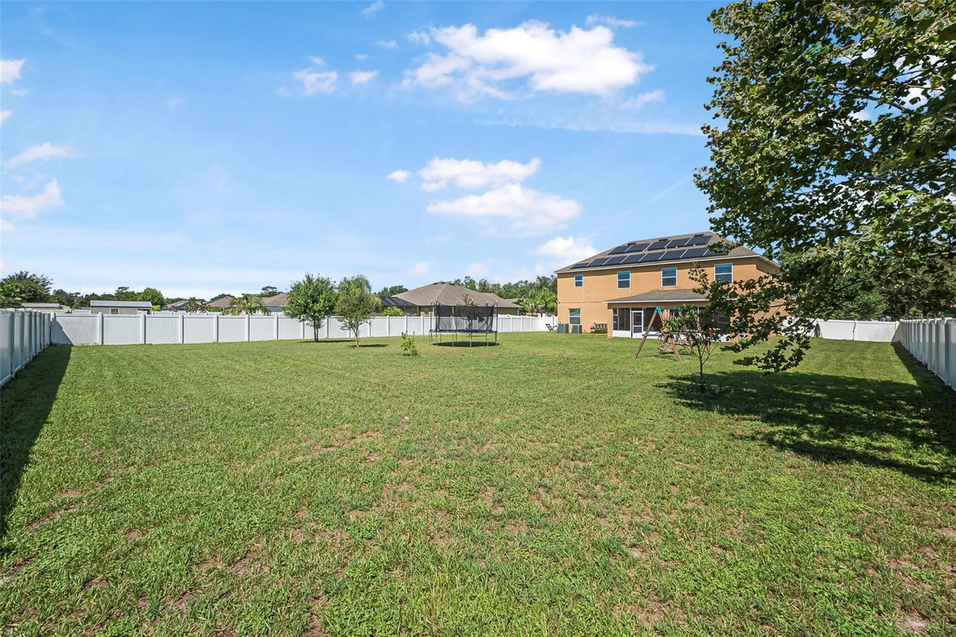 120 Los Arbor Drive Deland FL 32724