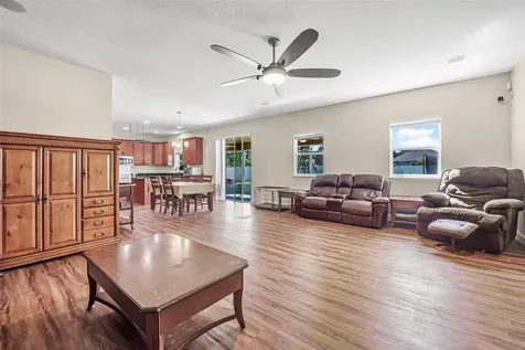 120 Los Arbor Drive Deland FL 32724