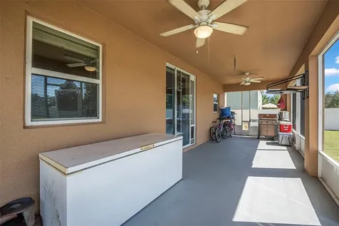 120 Los Arbor Drive Deland FL 32724