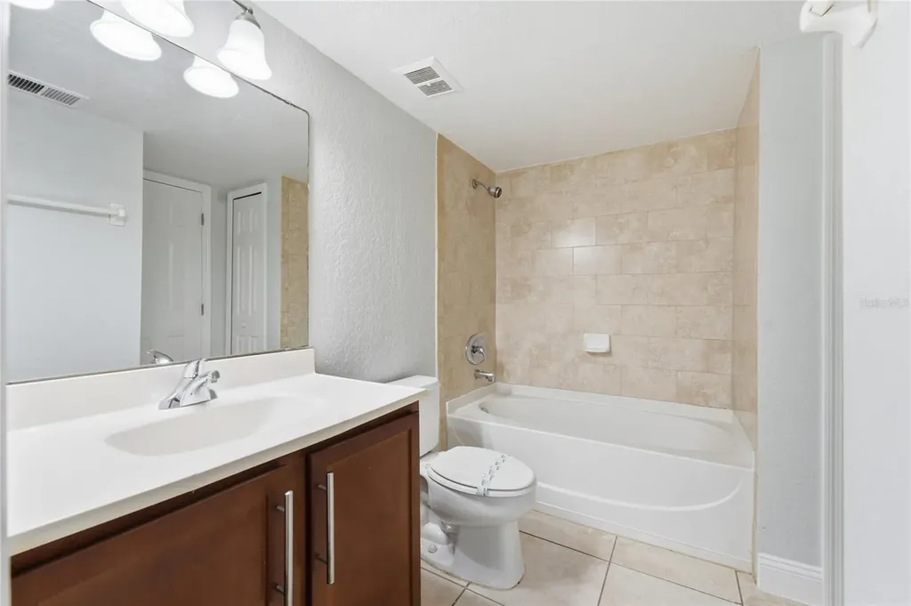 1928 Conway Road Orlando FL 32812
