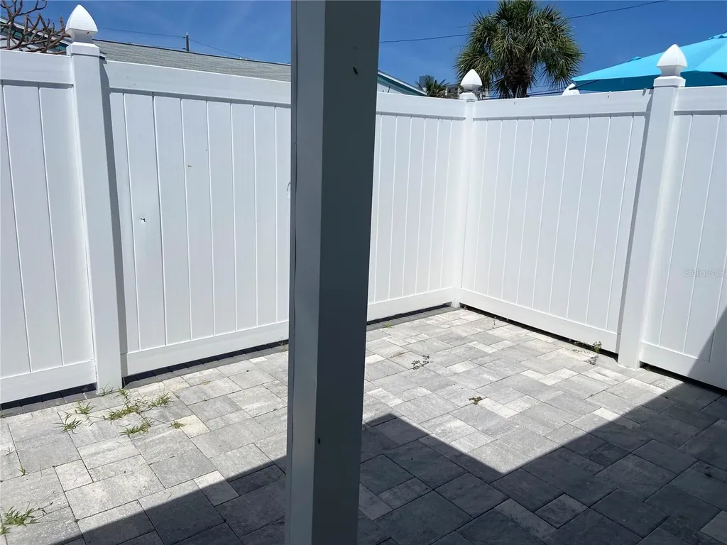 605 69th St Pete Beach FL 33706
