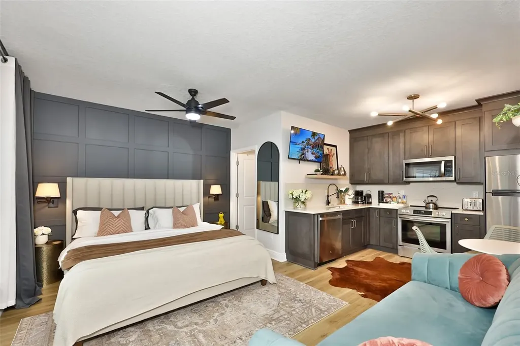405 S Westland Avenue Tampa FL 33606