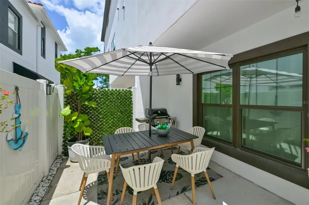 405 S Westland Avenue Tampa FL 33606
