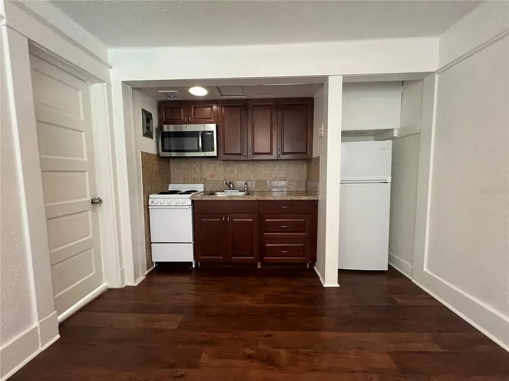 510 E Jackson Street Orlando FL 32801