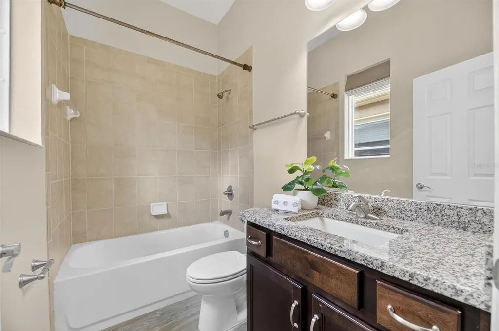 6411 Blue Sail Lane Apollo Beach FL 33572