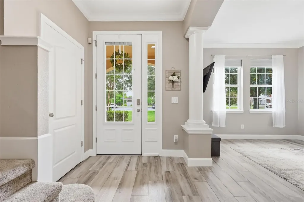 5480 Factors Walk Drive Sanford FL 32771