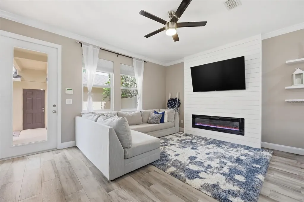 5480 Factors Walk Drive Sanford FL 32771