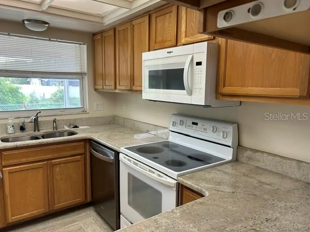 1404 Sandalwood Drive Dunedin FL 34698