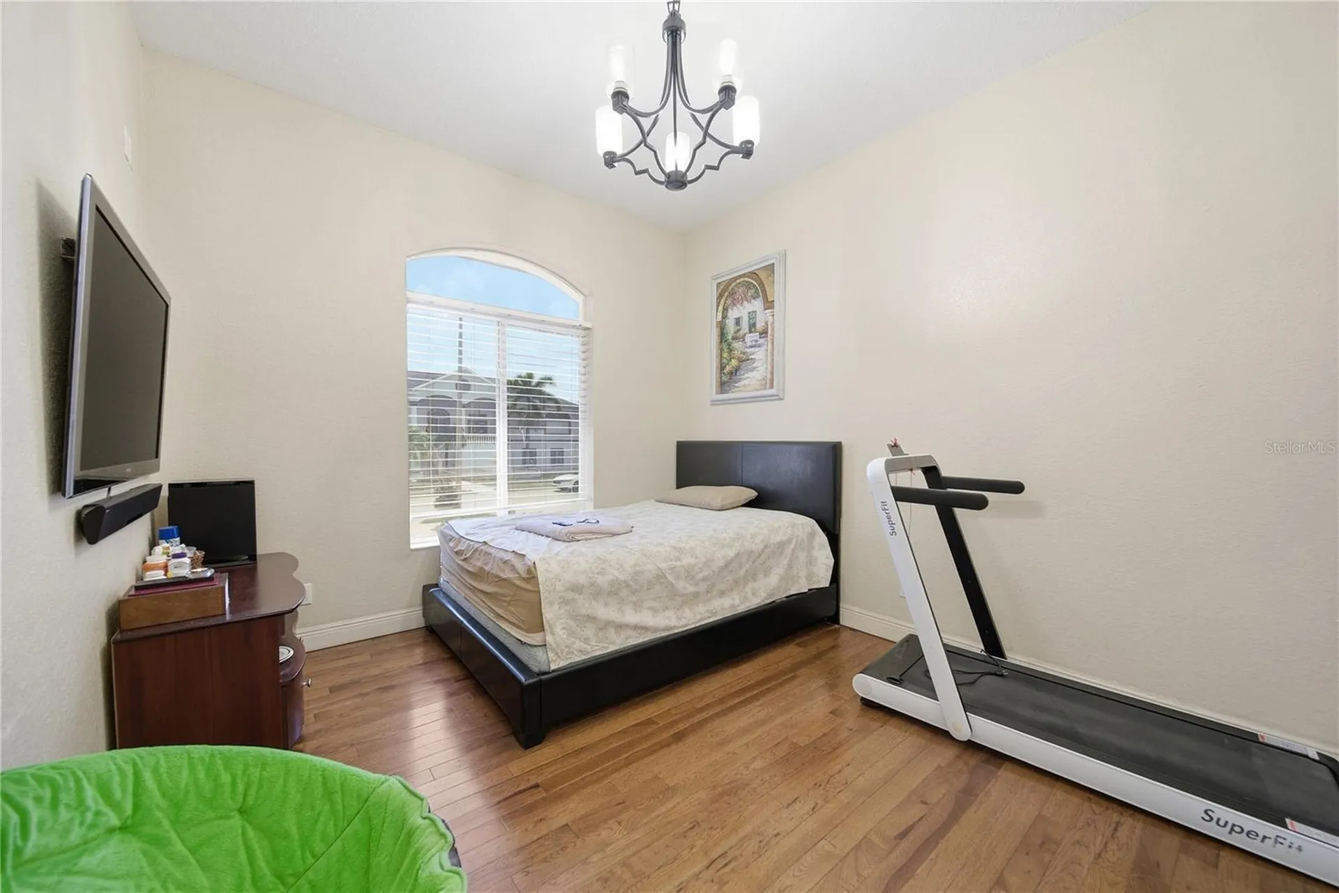 8286 N 97th N Street Seminole FL 33777