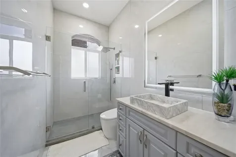 8286 N 97th N Street Seminole FL 33777