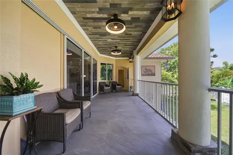 8286 N 97th N Street Seminole FL 33777