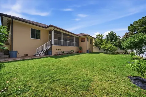 8286 N 97th N Street Seminole FL 33777