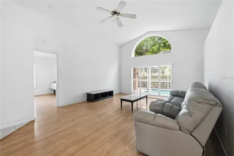 14990 Hidden Oaks Circle Clearwater FL 33764