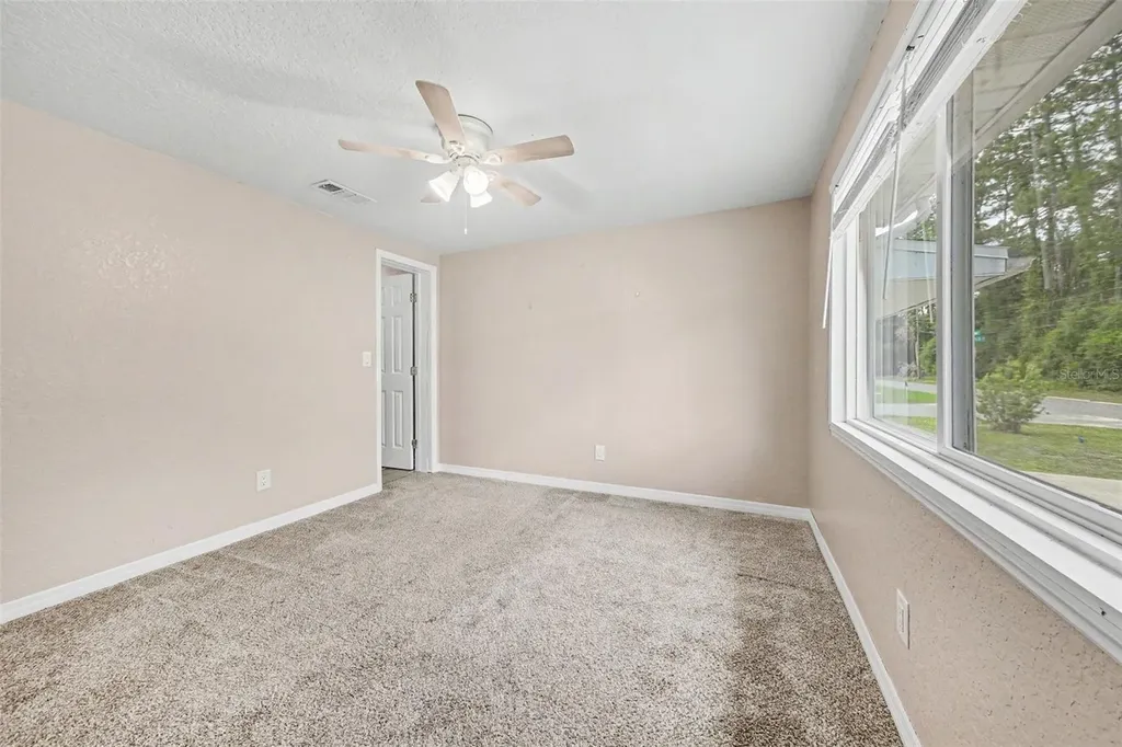 701 E Woodland Street Bunnell FL 32110
