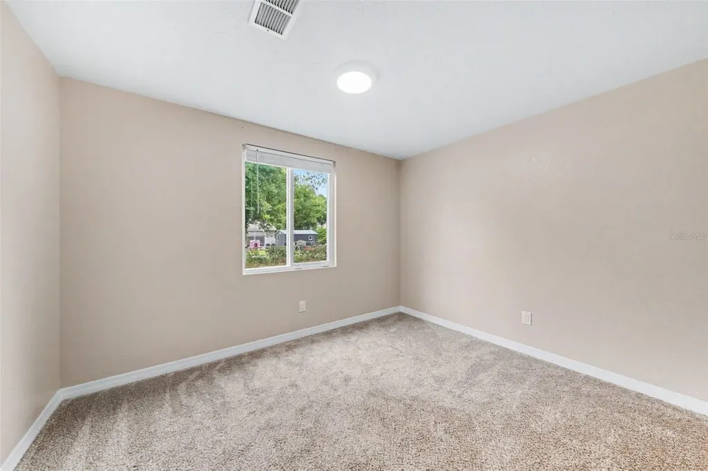 701 E Woodland Street Bunnell FL 32110