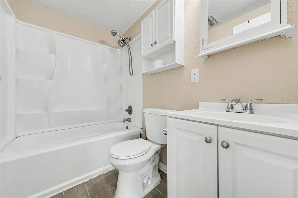 701 E Woodland Street Bunnell FL 32110