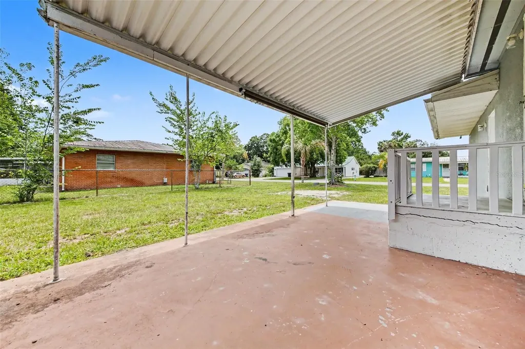 701 E Woodland Street Bunnell FL 32110