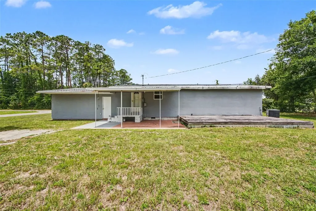701 E Woodland Street Bunnell FL 32110