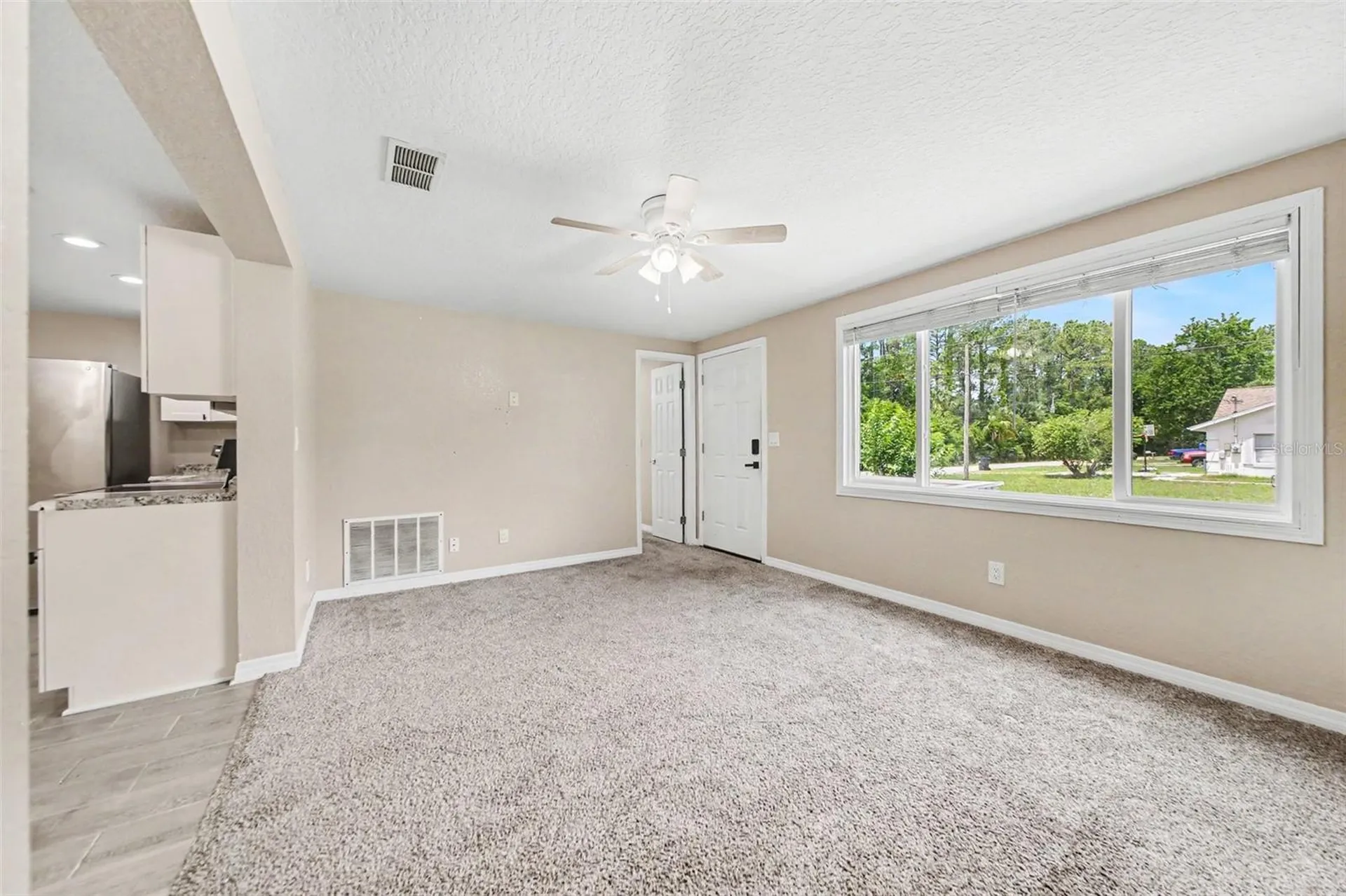 701 E Woodland Street Bunnell FL 32110