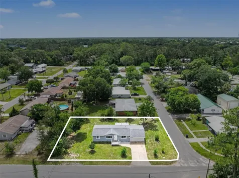 701 E Woodland Street Bunnell FL 32110