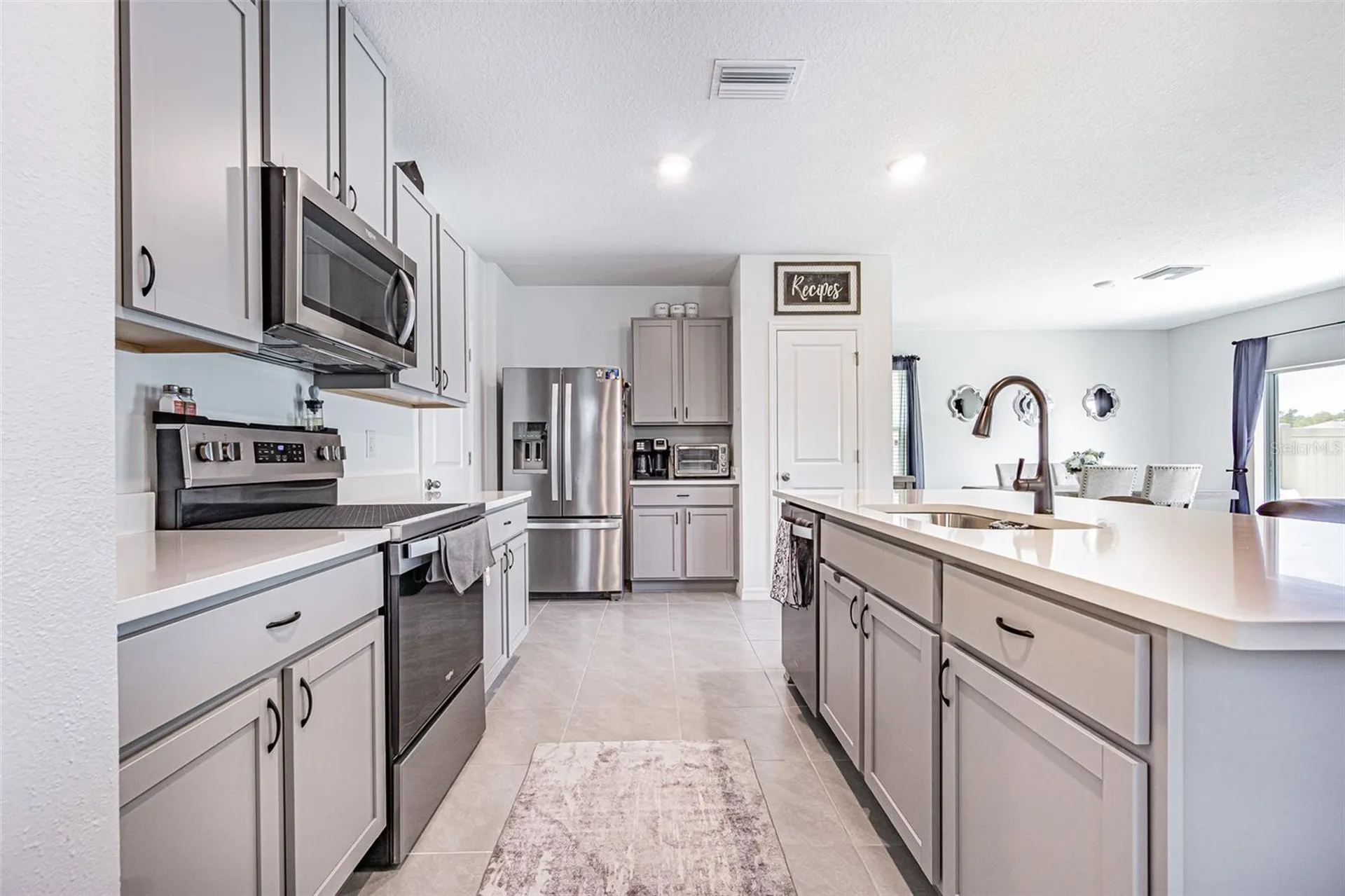 7061 Broad River Avenue Land O Lakes FL 34638