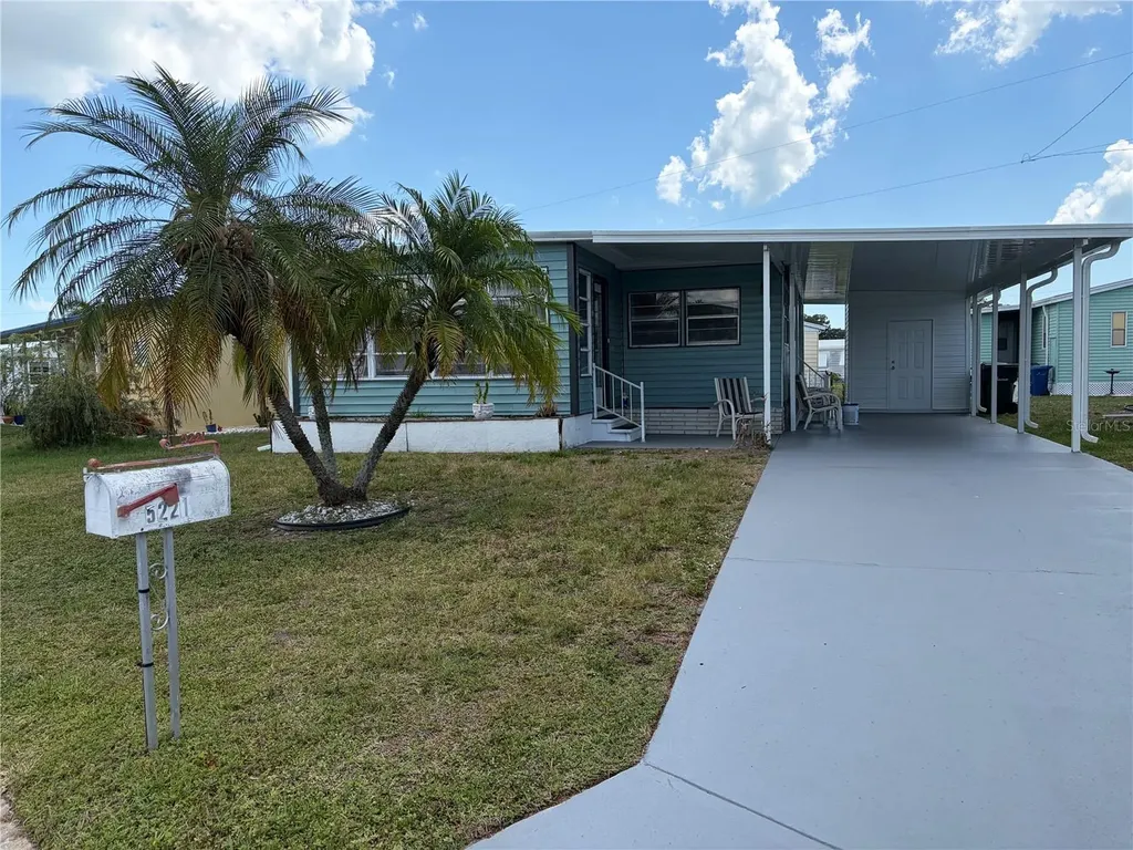 5221 Beechmont Avenue Sarasota FL 34234