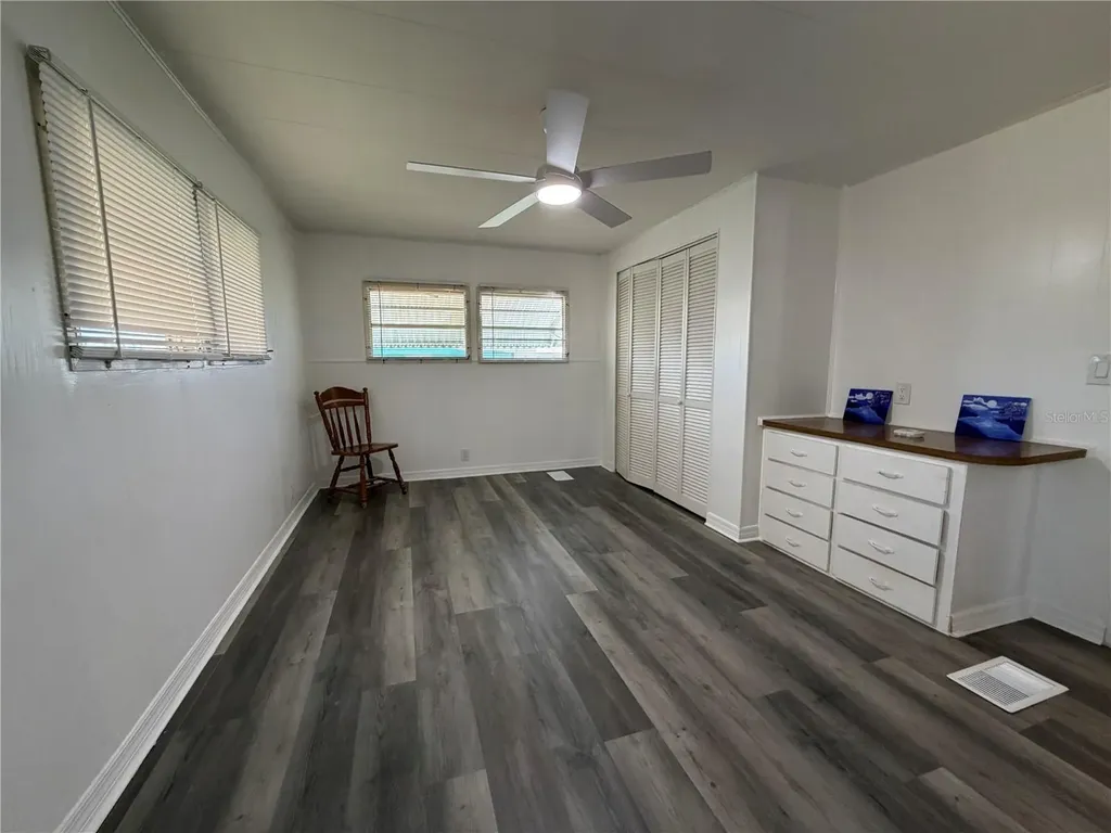 5221 Beechmont Avenue Sarasota FL 34234