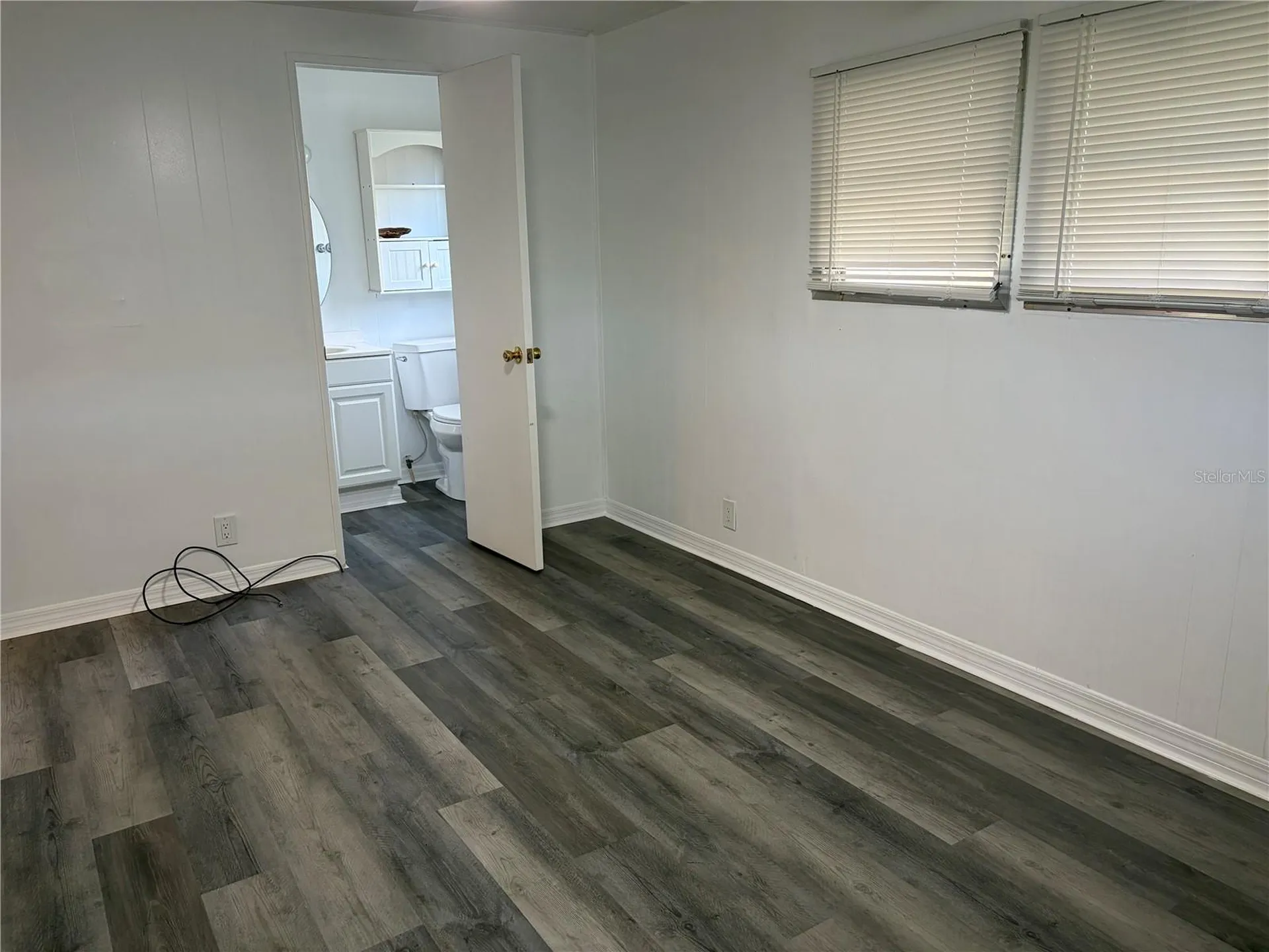 5221 Beechmont Avenue Sarasota FL 34234