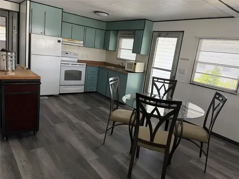 5221 Beechmont Avenue Sarasota FL 34234