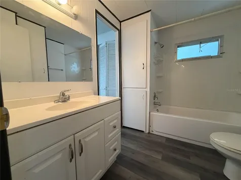 5221 Beechmont Avenue Sarasota FL 34234