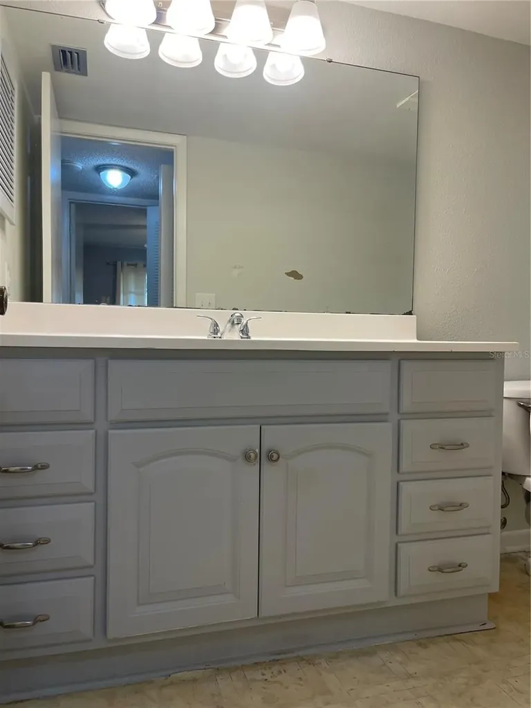 150 El Dorado Winter Haven FL 33884
