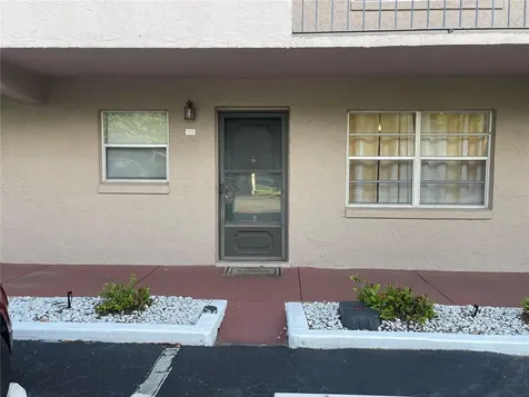 150 El Dorado Winter Haven FL 33884