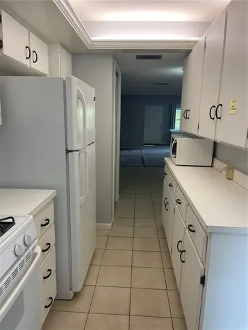 150 El Dorado Winter Haven FL 33884