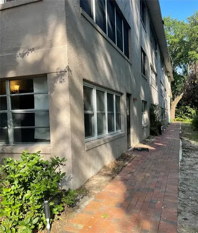 150 El Dorado Winter Haven FL 33884