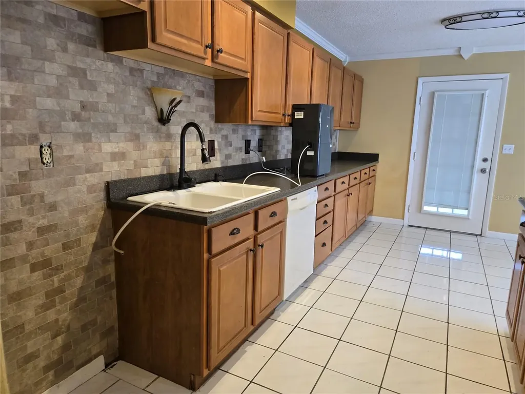 19 Spring Dr Place Ocala FL 34472