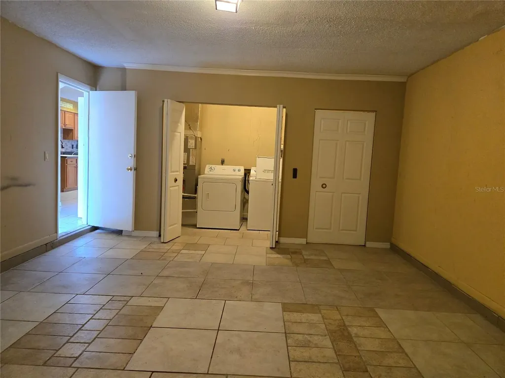 19 Spring Dr Place Ocala FL 34472