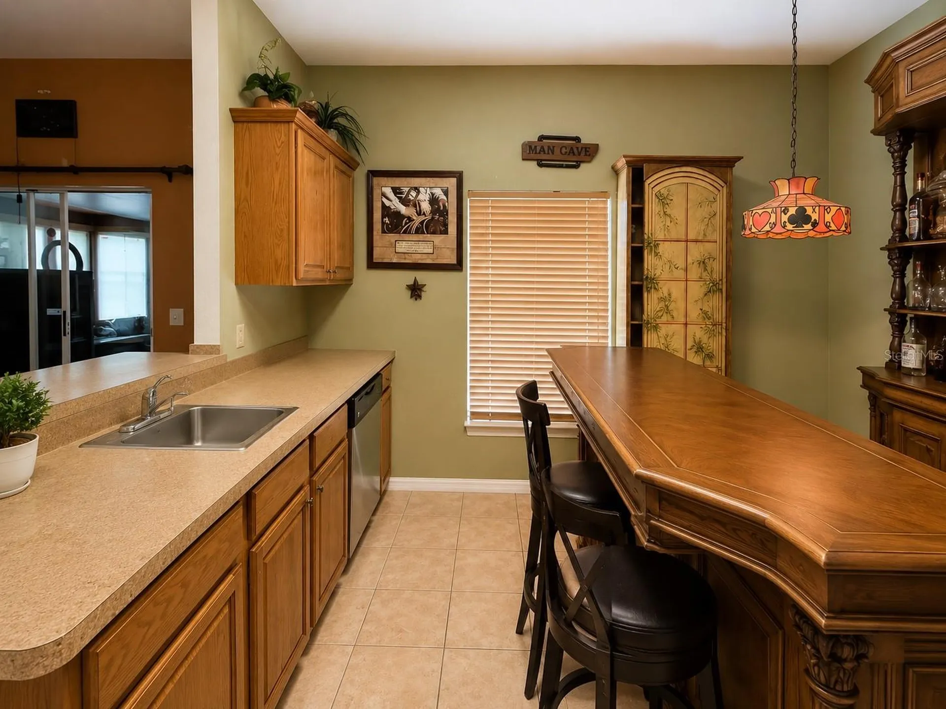 1333 Kellogg Drive Tavares FL 32778