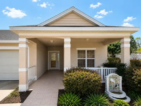 1333 Kellogg Drive Tavares FL 32778