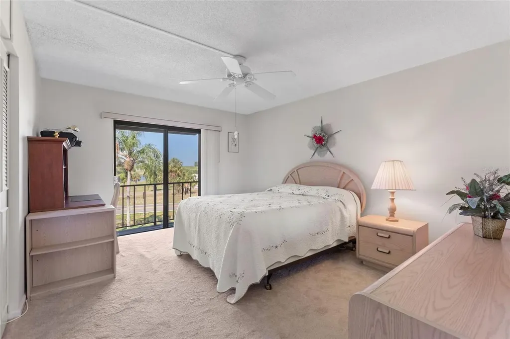 206 La Casa Lake Wales FL 33898