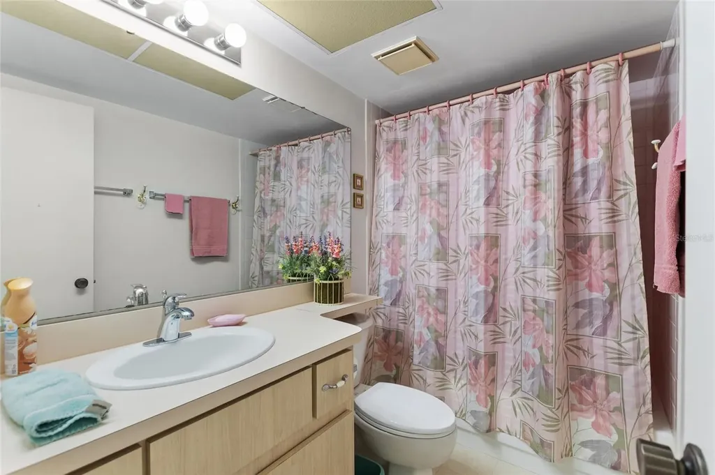 206 La Casa Lake Wales FL 33898