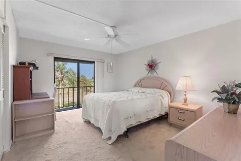 206 La Casa Lake Wales FL 33898