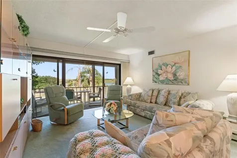 206 La Casa Lake Wales FL 33898